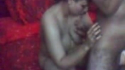 Katja عضلات را در دهان فیلمسکسی مادر وپسر خود طبیعی